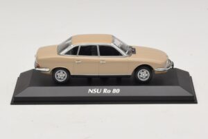 NSU Ro 80 Beige Maxichamps 1:43 940015401 Metaal