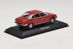NSU Ro 80 Rood Maxichamps 1:43 940015402 Metaal — afbeelding 2 van 5