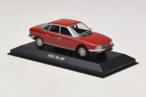 NSU Ro 80 Rood Maxichamps 1:43 940015402 Metaal — afbeelding 3 van 5