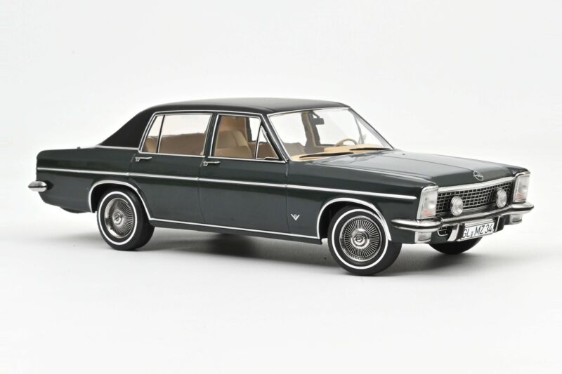 Opel Diplomat B V8 Cedar Green Norev 1:18 Opel Diplomat B V8 Cedar Green Norev 1:18 183690 Metaal