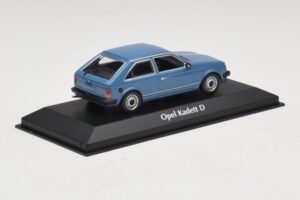 Opel Kadett D Blauw Maxichamps 1:43 940044100 Metaal — afbeelding 2 van 5
