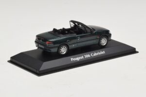 Peugeot 306 Cabriolet Groen Metallic Maxichamps 1:43 940112833 Metaal — afbeelding 2 van 5