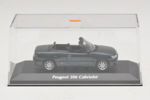 Peugeot 306 Cabriolet Groen Metallic Maxichamps 1:43 940112833 Metaal — afbeelding 4 van 5