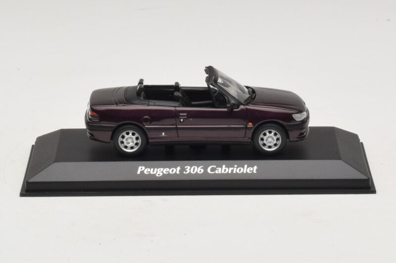 Peugeot 306 Cabriolet Paars Metallic Maxichamps 1:43 940112834 Metaal