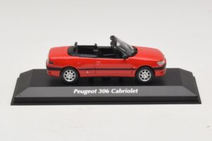 Peugeot 306 Cabriolet Rood Maxichamps 1:43 940112830 Metaal