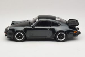 Porsche 911 930 Turbo 3.3 Donkergroen Metallic KK-Scale 1:18 KKDC181441 Metaal — afbeelding 3 van 6