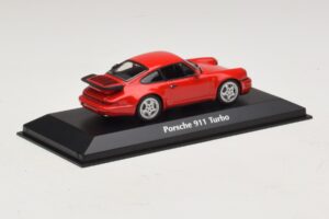 Porsche 911 964 Turbo Rood Maxichamps 1:43 940069102 Metaal — afbeelding 2 van 5