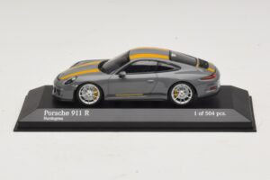 Porsche 911 991.1 R Grijs Minichamps 1:43 410066232 Metaal