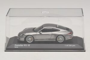 Porsche 911 991.1 R Zilver Minichamps 1:43 410066224 Metaal — afbeelding 4 van 5