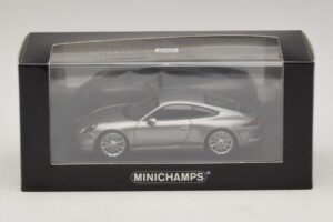Porsche 911 991.1 R Zilver Minichamps 1:43 410066224 Metaal — afbeelding 5 van 5