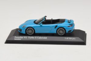 Porsche 911 991.1 Turbo S Cabriolet Blauw Minichamps 1:43 410067182 Metaal