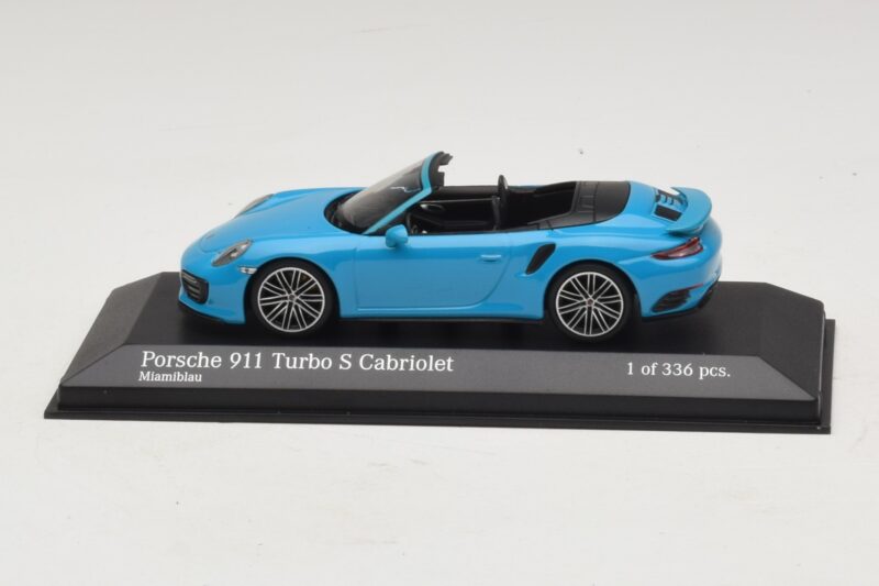 Porsche 911 991.1 Turbo S Cabriolet Blauw Minichamps 1:43 410067182 Metaal