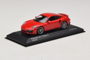 Porsche 911 991.1 Turbo S Rood Minichamps 1:43 410067170 Metaal — afbeelding 2 van 5