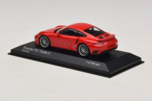 Porsche 911 991.1 Turbo S Rood Minichamps 1:43 410067170 Metaal — afbeelding 3 van 5