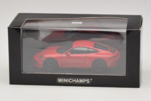 Porsche 911 991.2 Carrera 4 GTS Rood Minichamps 1:43 410067320 Metaal — afbeelding 5 van 5