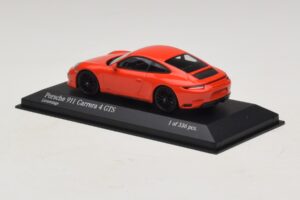 Porsche 911 991.2 Carrera 4 GTS Oranje Minichamps 1:43 410067321 Metaal — afbeelding 3 van 5