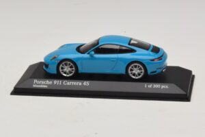 Porsche 911 991.2 Carrera 4S Blauw Minichamps 1:43 410067242 Metaal