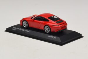 Porsche 911 991.2 Carrera 4S Rood Minichamps 1:43 410067240 Metaal — afbeelding 3 van 5