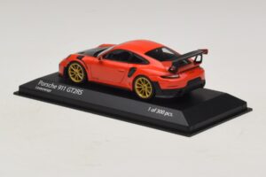 Porsche 911 991.2 GT2 RS Oranje Minichamps 1:43 410067229 Metaal — afbeelding 3 van 5
