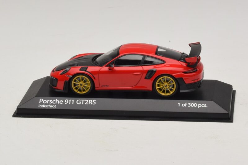 Porsche 911 991.2 GT2 RS Rood Minichamps 1:43 410067227 Metaal