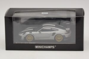 Porsche 911 991.2 GT2 RS Weissach Package Chalk Minichamps 1:43 410067220 Metaal — afbeelding 5 van 5