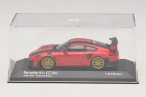 Porsche 911 991.2 GT2 RS Weissach Package Rood Minichamps 1:43 410067221 Metaal — afbeelding 4 van 5