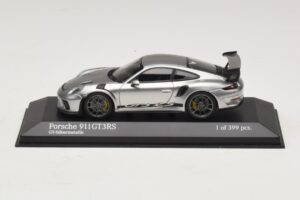 Porsche 911 991.2 GT3 RS Zilver Minichamps 1:43 410067020 Metaal