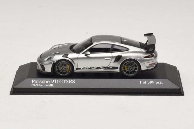 Porsche 911 991.2 GT3 RS Zilver Minichamps 1:43 410067020 Metaal