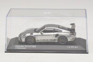 Porsche 911 991.2 GT3 RS Zilver Minichamps 1:43 410067020 Metaal — afbeelding 4 van 5