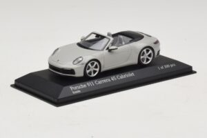 Porsche 911 992 Carrera 4S Cabriolet Grijs Minichamps 1:43 410069331 Metaal — afbeelding 2 van 5