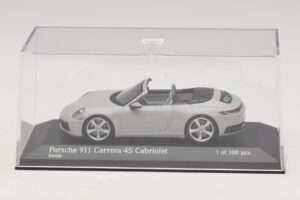 Porsche 911 992 Carrera 4S Cabriolet Grijs Minichamps 1:43 410069331 Metaal — afbeelding 4 van 5