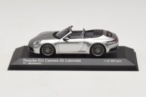 Porsche 911 992 Carrera 4S Cabriolet Zilver Minichamps 1:43 410069330 Metaal