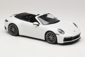 Porsche 911 992 Carrera 4S Cabriolet Wit Minichamps 1:18 155067330 Metaal — afbeelding 4 van 6