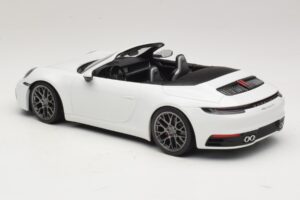 Porsche 911 992 Carrera 4S Cabriolet Wit Minichamps 1:18 155067330 Metaal — afbeelding 5 van 6