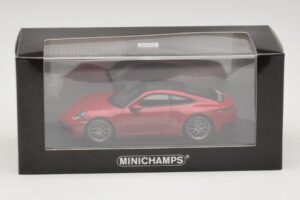 Porsche 911 992 Carrera 4S Rood Minichamps 1:43 410069321 Metaal — afbeelding 5 van 5