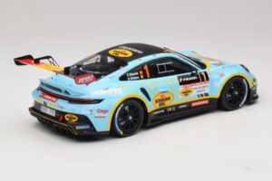 Porsche 911 992 Rally GT #1 C. Cherain / D. Withers Rallye de Wallonie 2025 IXO 1:18 18RMC254 Metaal — afbeelding 2 van 6