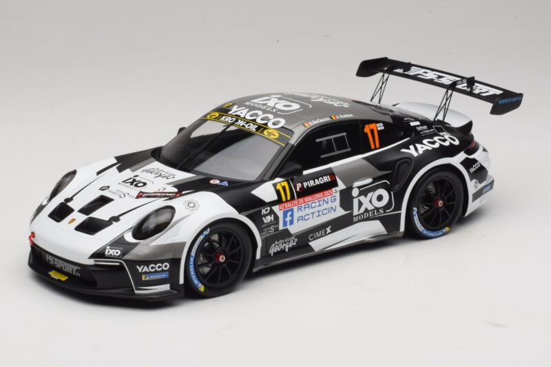 Porsche 911 992 Rally GT #17 C. De Cecco / J. Humblet Rallye de Wallonie 2025 IXO 1:18 18RMC255 Metaal
