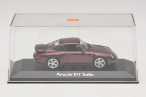 Porsche 911 993 Turbo Rood Metallic Maxichamps 1:43 940069200 Metaal — afbeelding 4 van 5