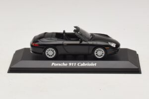 Porsche 911 996 Cabriolet Zwart Metallic Maxichamps 1:43 940061030 Metaal