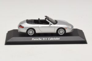 Porsche 911 996 Cabriolet Zilver Maxichamps 1:43 940061031 Metaal
