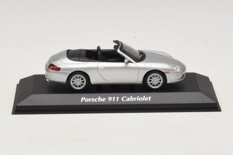 Porsche 911 996 Cabriolet Zilver Maxichamps 1:43 940061031 Metaal