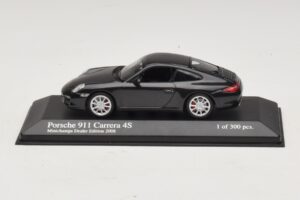 Porsche 911 997 Carrera 4S Grijs Metallic Minichamps 1:43 403066430 Metaal