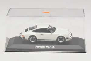 Porsche 911 SC Wit Maxichamps 1:43 940062020 Metaal — afbeelding 4 van 5