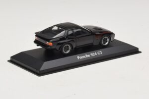 Porsche 924 GT Zwart Maxichamps 1:43 940066124 Metaal — afbeelding 2 van 5