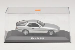 Porsche 924 Zilver Maxichamps 1:43 940062120 Metaal — afbeelding 4 van 5