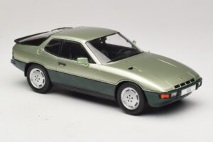 Porsche 924 Turbo Lichtgroen & Donkergroen MCG 1:18 MCG18660 Metaal — afbeelding 4 van 6