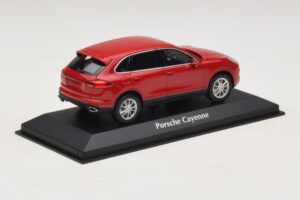 Porsche Cayenne 958 Rood Maxichamps 1:43 940063200 Metaal — afbeelding 2 van 5