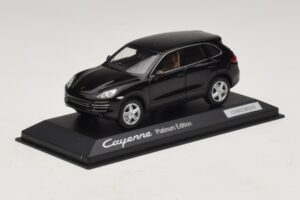 Porsche Cayenne 9PA Platina Editie Zwart Minichamps 1:43 WAP0200160E Metaal — afbeelding 2 van 5