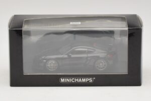 Porsche Cayman GT4 981 Black Metallic Minichamps 1:43 410066121 Metaal — afbeelding 5 van 5
