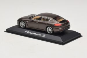 Porsche Panamera 970 S Bruin Metallic Minichamps 1:43 WAP0203400E Metaal — afbeelding 3 van 5